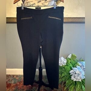 J crew size 8 zipper detail. EUC. Minnie